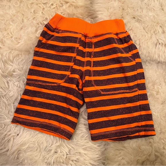 Charlie Rocket Shorts - Picture 1 of 4